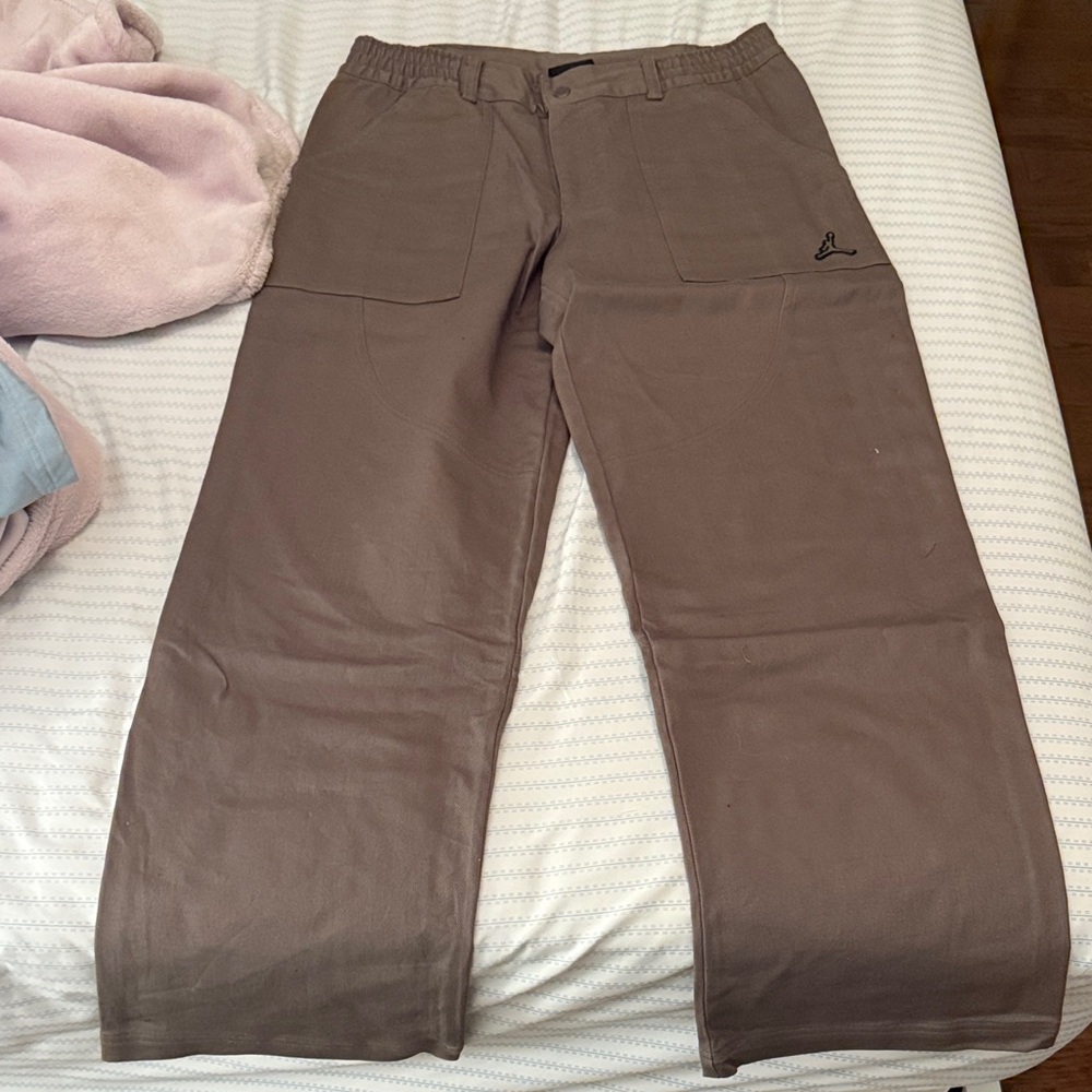 Jordan Woman’s Tan Cargo Trousers
